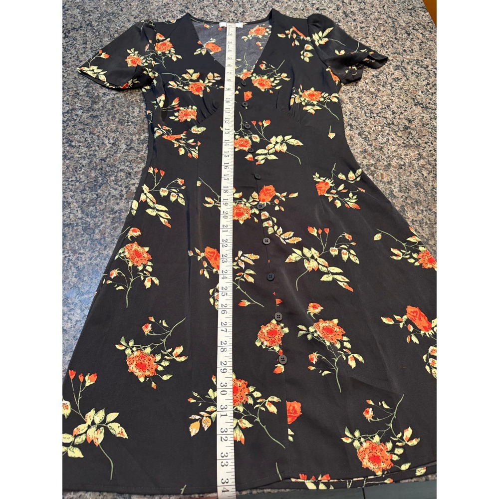 Floral V-Neck Button Front Tea Dress Short Sleeve Black Orange Rose Print - Picture 3 of 6